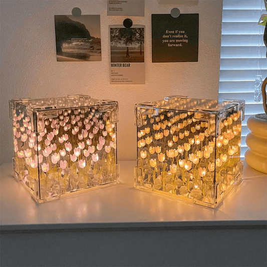 Infinite Tulip Lamp